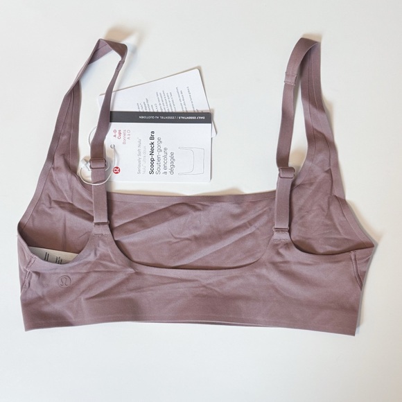 Lululemon Seriously Soft Nulu Scoop Neck Bra A-D cups Size 4 NWT - Picture 2 of 5